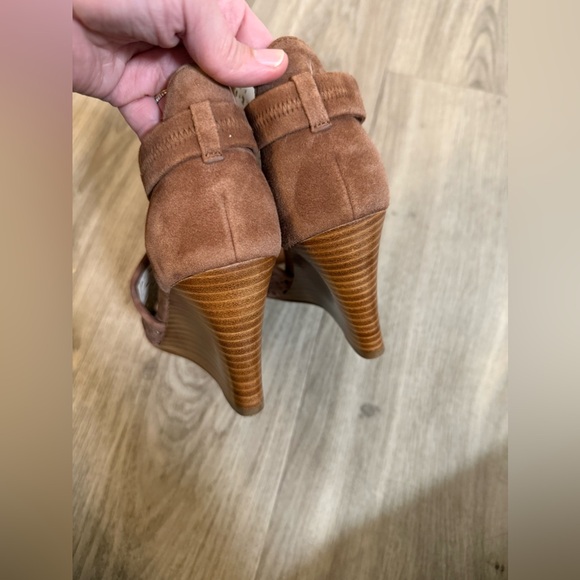 Cole Haan wedge sandal size 7.5 - Picture 6 of 6
